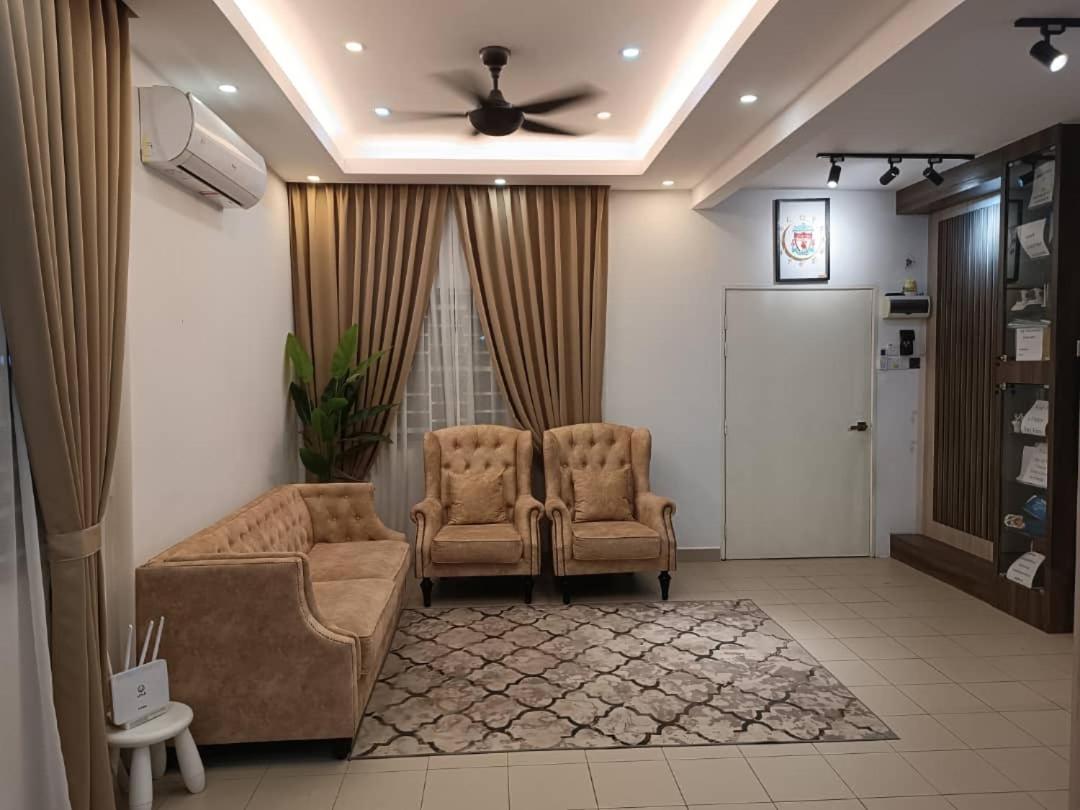 In Homestay Corner Batu Pahat Kültér fotó