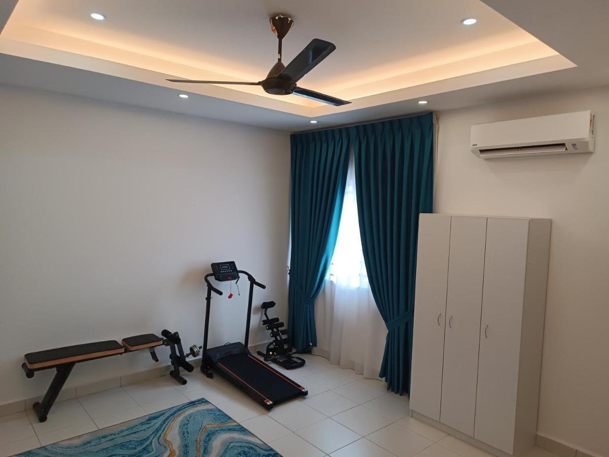 In Homestay Corner Batu Pahat Kültér fotó